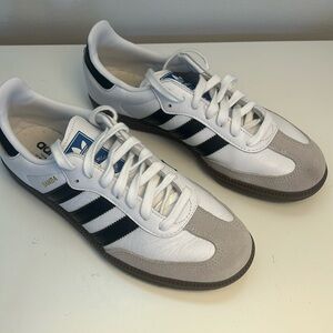 Adidas Sambas - Size 8